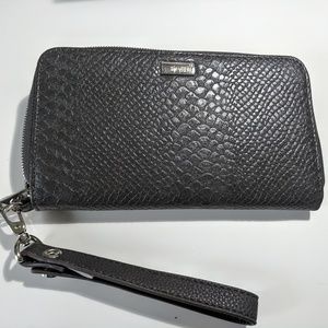 Thirty-One All About the Benjamin's Wallet